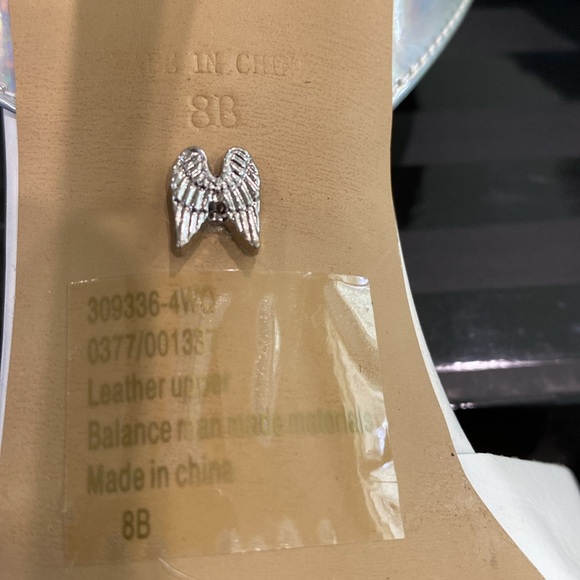 Victoria’s Secret Vintage White Leather Stilettos - Picture 8 of 12